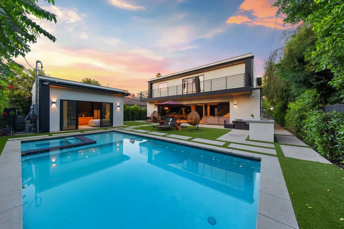 New Construction Home project in Sherman Oaks by T&N Remodeling - photo 2